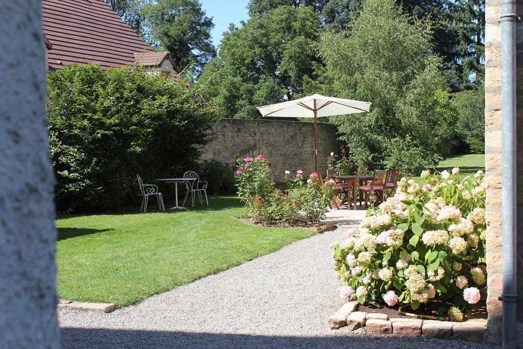 Bed and Breakfast Le Lavoir Peintre Exterior foto