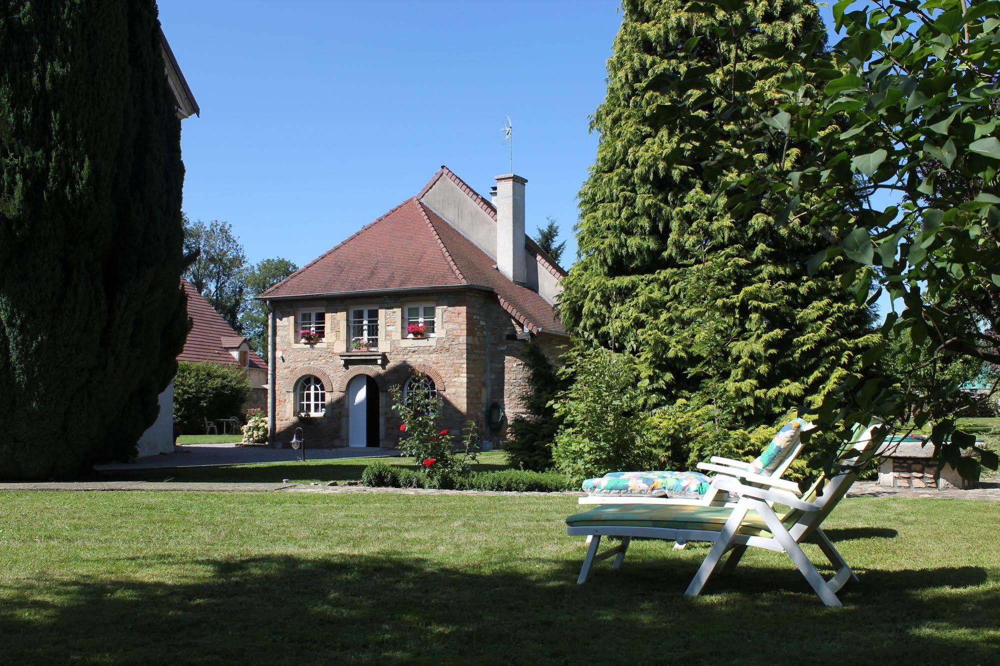 Bed and Breakfast Le Lavoir Peintre Exterior foto
