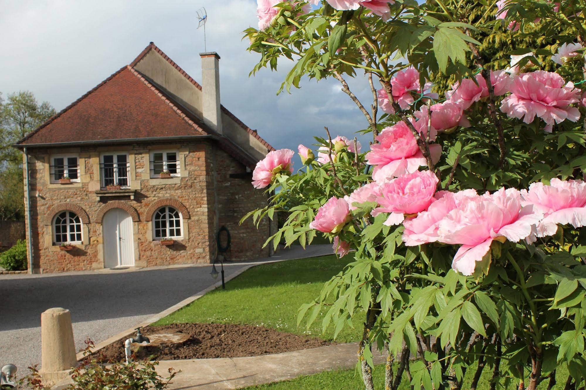 Bed and Breakfast Le Lavoir Peintre Exterior foto
